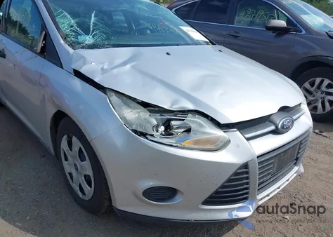 2014 Ford Focus S z USA, uszkodzony, nr VIN 1FADP3E23EL231107